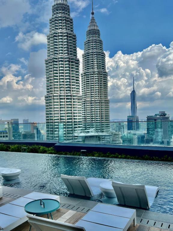 Star Holiday Sky Pool Klcc Kuala Lumpur Exterior foto